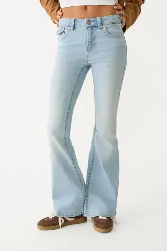 D04 low waist flared jeans-Bleach denim01 - STRADIVARIUS (1)