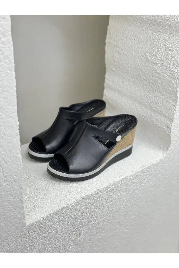 D24YT-2030 Genuine Leather 9CM Padded Sole Slippers Women - 1