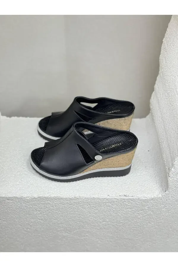 D24YT-2030 Genuine Leather 9CM Padded Sole Slippers Women - 2