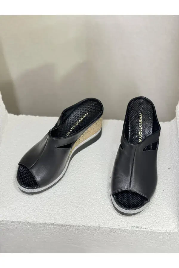 D24YT-2030 Genuine Leather 9CM Padded Sole Slippers Women - 4