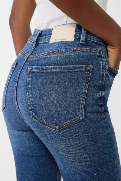 D78 Cropped Spanish Leg Jeans - 4