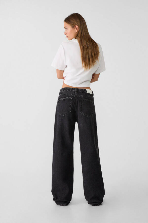 D92 Straight Wide-Yıkanmış görünümlü siyah denim - 3