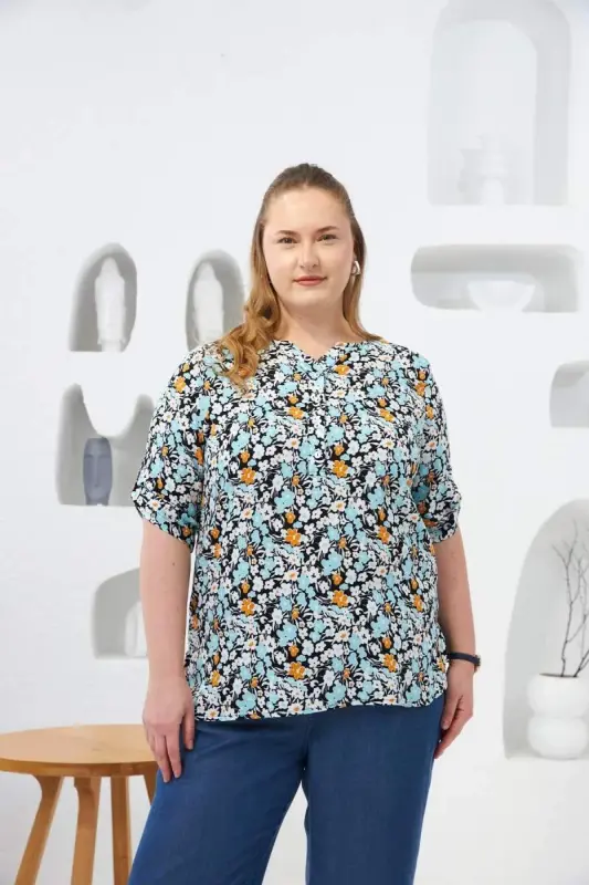 Daisy Print Mandarin Collar Plus Size Blouse Baby Blue - BÜYÜKBEDENIZ