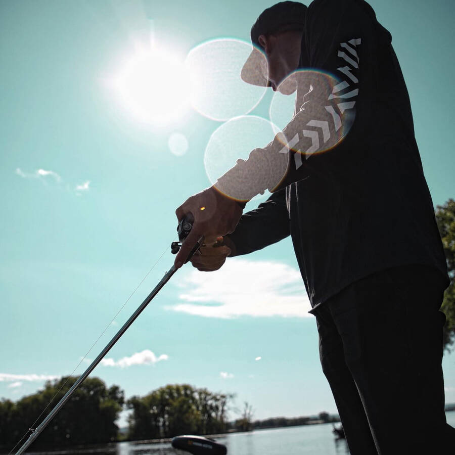 Daiwa Strikeforce 4000-B-CP Spinning Reel - 5