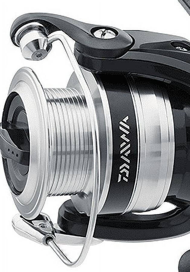 Daiwa Strikeforce SF2500-B-CP Spinning Reel- - 2