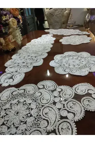 Damla 5 qismli hashamatli yuguruvchi zal xonasi stol usti stol choyshab to'plami Frantsuz gipürli sep to'plami Oltin Simli-Simli - CAMİNHO DA LUA (1)