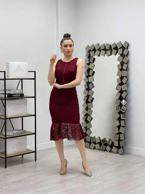 Dantel Kumaş Beli Motifli Elbise - BORDO - BÜYÜKBEDENIZ