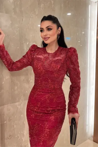 Dantelli Pullu Kumaş Sırt Detaylı Kalem Elbise - KIRMIZI - 3