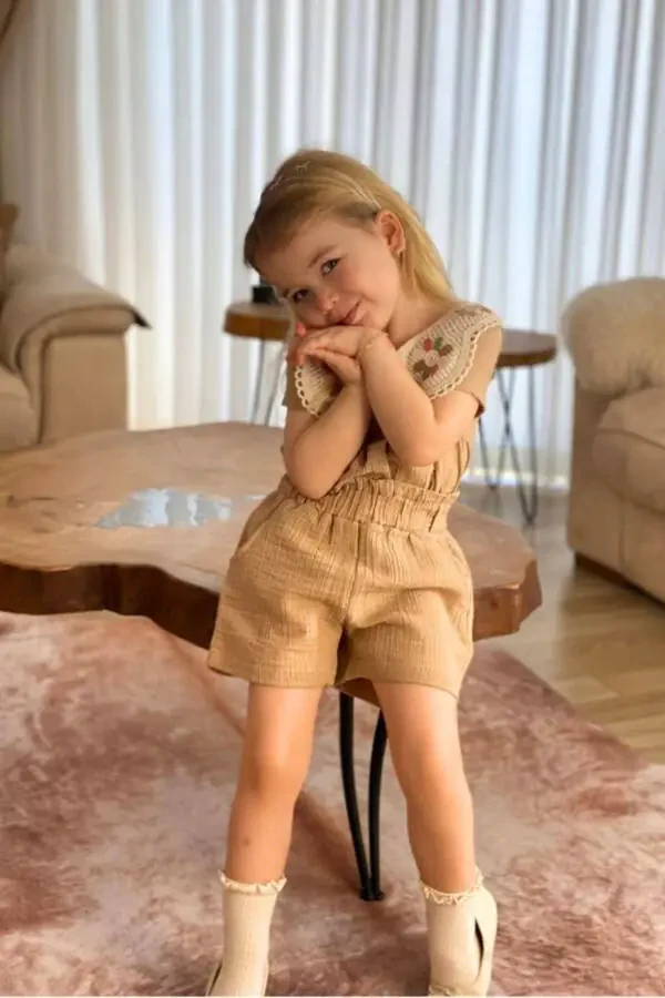 Dantelli Yoqali Muslin Qizcha To'plam - 3