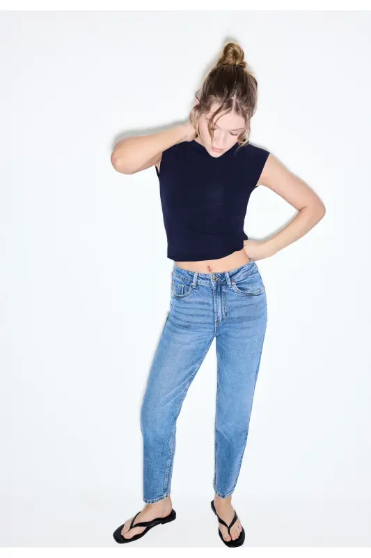 1465 Mom Fit Dar Kesim Jean - Orta açık mavi denim - 2
