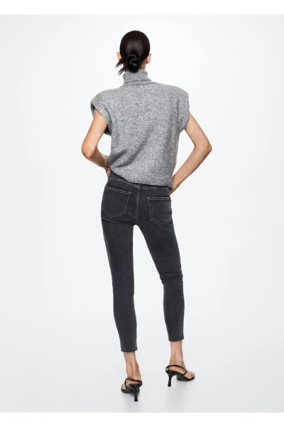 Skinny Cropped Jean - 4