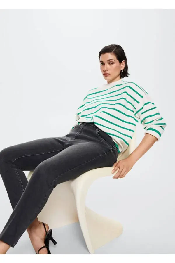 Skinny Cropped Jean - 7