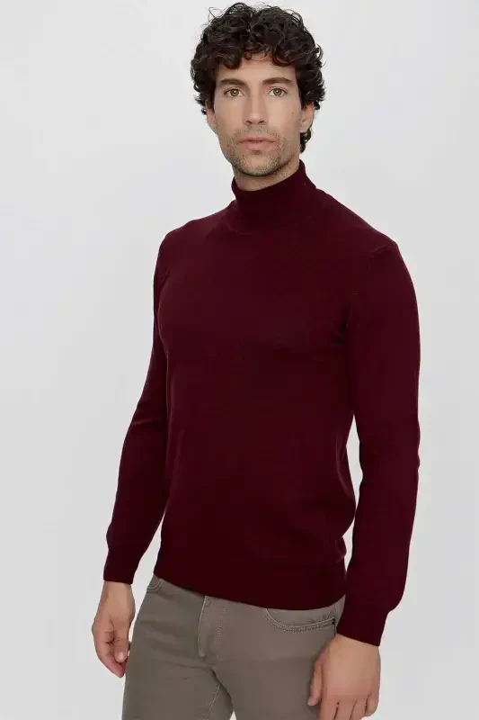 Dark Burgundy Basic Dynamic Fit Relaxed Fit Turtleneck Knit Sweater - MORVEN