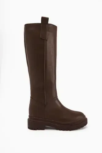 Dayna Coffee Pull-On Boots with Thick Sole - LIMOYA (1)