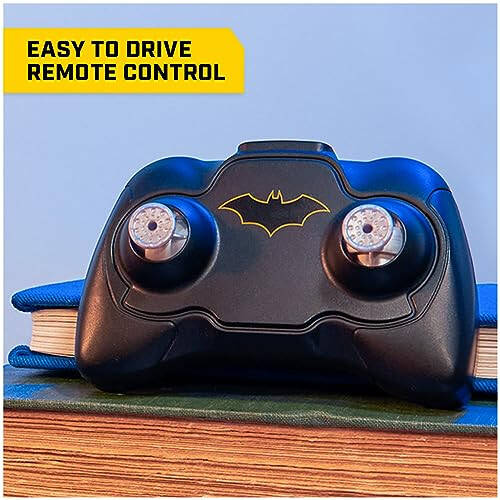 DC Comics, Batman Batmobile Masofaviy boshqaruvli Mashina, 4 dyuymli Batman figurasi bilan oson boshqarish, 4 yosh va undan katta bo'lgan bolalar uchun o'yinchoqlar - 5