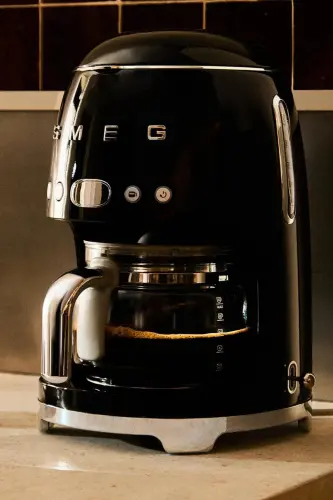 Dcf02bleu Filter Coffee Machine, 50's Style, Black - 1