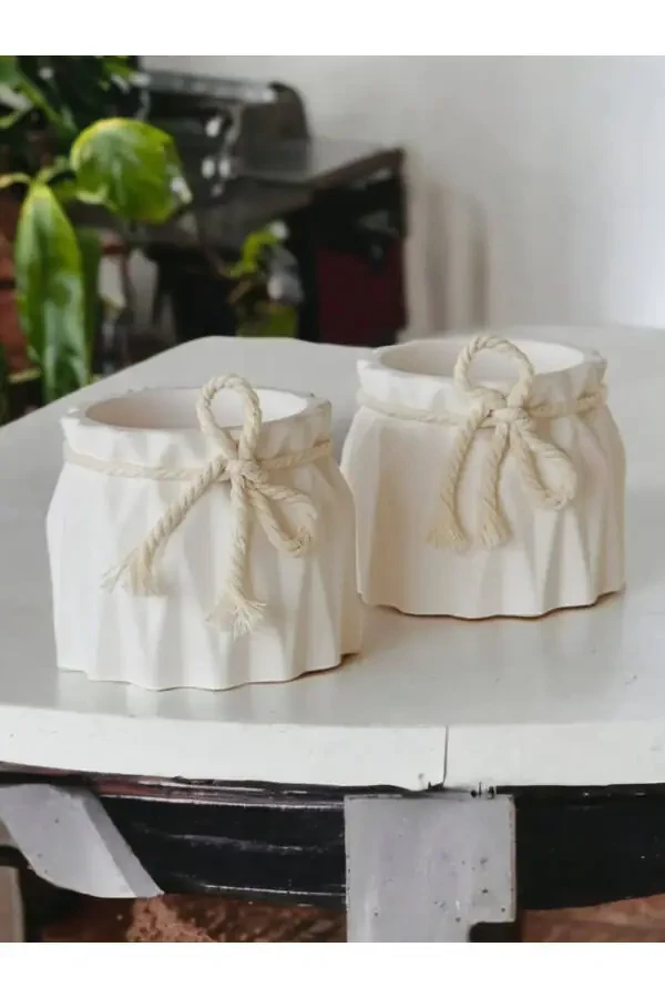 Decorative Planter Set of 2 Small Concrete Planters Suitable for Cactus and Small Plants - 7