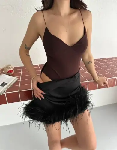 Deep V-Neck Spaghetti Strap Bodysuit Backless Elegant Sleeveless Summer Bodysuit - Brown - 1