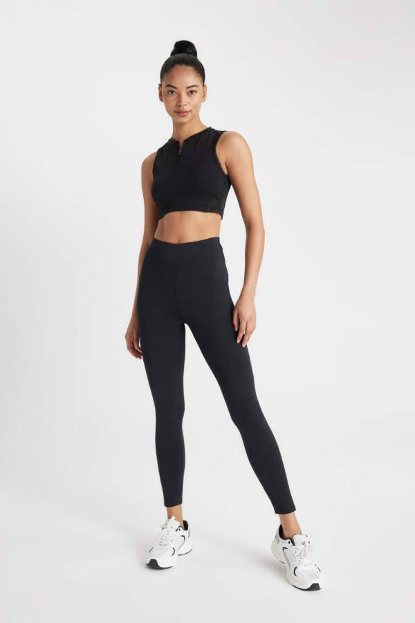 DeFactoFit Belni Qamrab Sporchi Og'ir Matoni Leggins Qora - 1