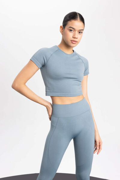 DeFactoFit Crop Velosiped Yoqa Sportchi Seamless Qisqa Yengli Futbolka Yashil - 3