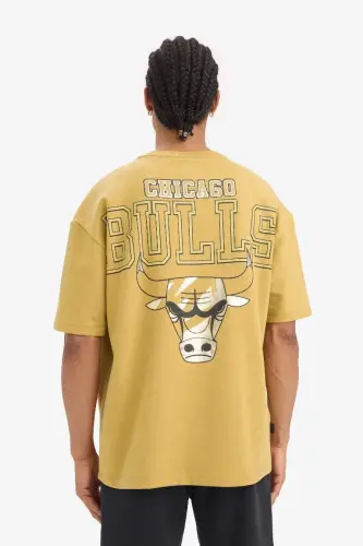 DeFactoFit NBA Chicago Bulls Oversize Geniş Kalıp Bisiklet Yaka Sırt Baskılı Kısa Kollu Tişört-Açık Haki - 10