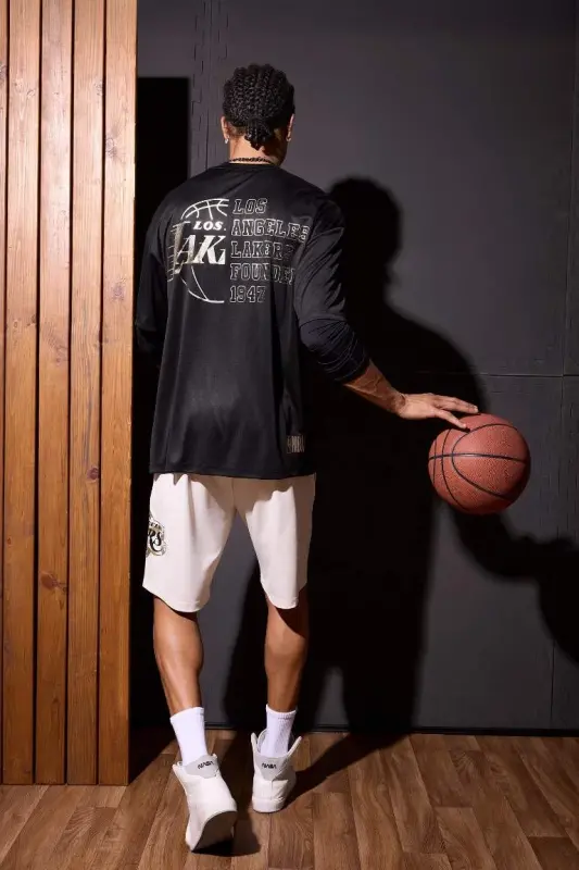 DeFactoFit NBA Los Angeles Lakers Boxy Fit Crew Neck Back Printed Short Sleeve T-Shirt-Black - 3