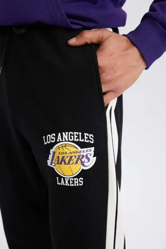 NBA Los Angeles Lakers Kalın Jogger Eşofman Altı Standart Fit Cepli-Siyah - 1