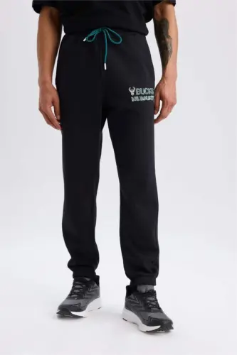 NBA Milwaukee Bucks Kalın Jogger Eşofman Altı Standart Fit Cepli Beli Bağcıklı Lastikli Paça-Siyah - 4