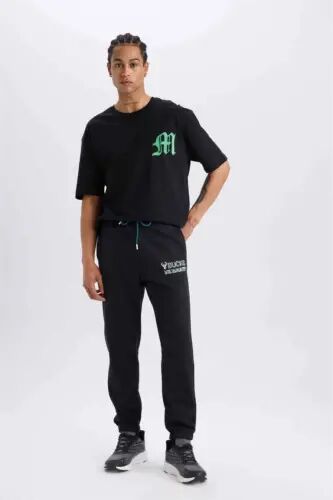 DeFactoFit NBA Milwaukee Bucks qalin jogger sport shimi Standart Kisim cho'ntakli belbog'li elastik etak - Qora - 3