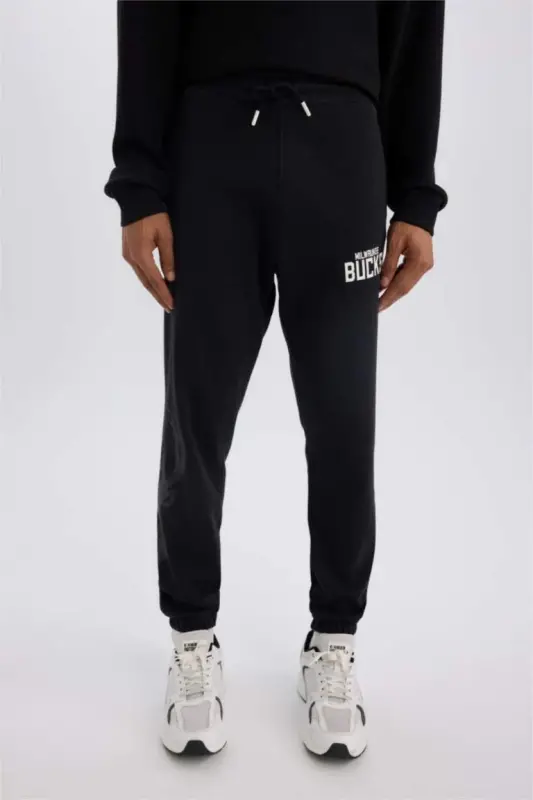 DeFactoFit NBA Milwaukee Bucks Thick Jogger Sweatpants Drawstring Waist Standard Fit Pocketed-Black - 5