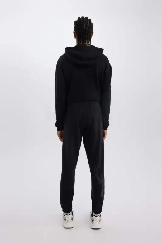 DeFactoFit NBA Milwaukee Bucks Thick Jogger Sweatpants Drawstring Waist Standard Fit Pocketed-Black - 3