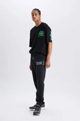 DeFactoFit NBA Milwaukee Bucks Thick Jogger Sweatpants Standard Fit Pocketed Drawstring Waistband Elasticated Hem-Black - 2