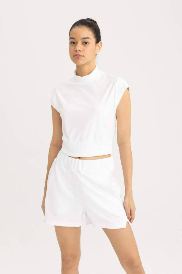 DeFactoFit Oversize Fit Athletic Shorts White - 4