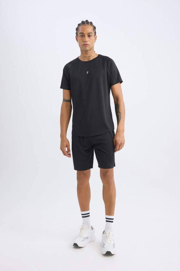 DeFactoFit Slim Fit Bicycle Neck Printed Short Sleeve Sports T-Shirt Black - 6