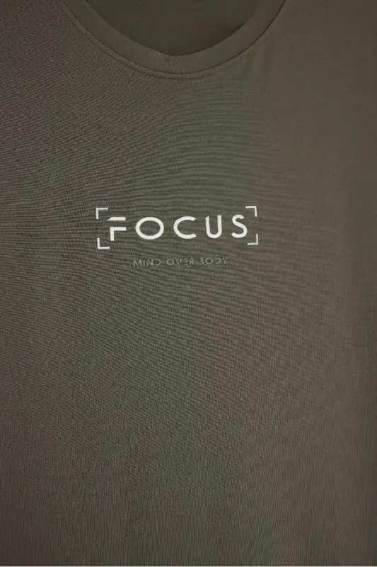 Standart Fit Yumuşak Tuşe Bisiklet Yaka Baskılı Kısa Kollu Tişört-Haki - 8