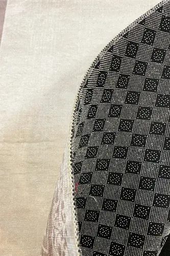 Dekoratif Dijital Baskılı Kaymaz Taban Seccade Namazlık 75x120 - Krem - 5
