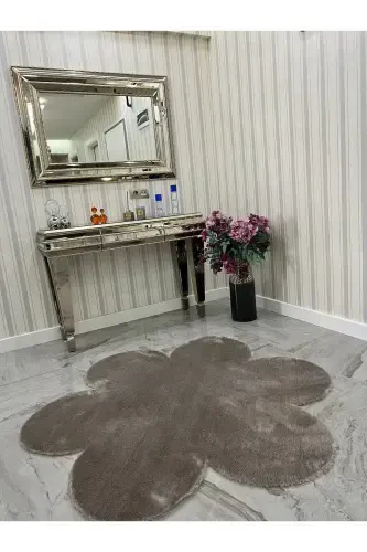 Dekoratif Kahve Peluş Yumuşak Beyaz Papatya Modern Halı-Kahverengi - VESCARPET STATION (1)