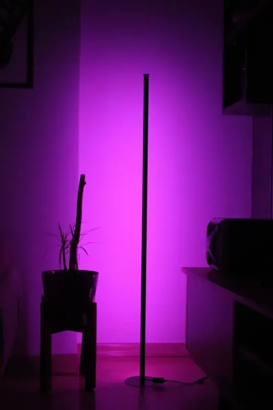 Dekoratif Köşe Led Lambader Rgb Kumandalı 16 Renk Ayaklı 120 cm. - 2