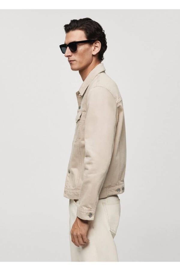 Denim jacket with pockets - 7