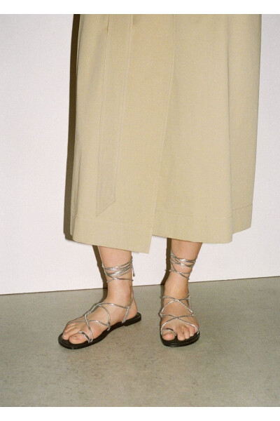 Deri bantlı sandalet - 4