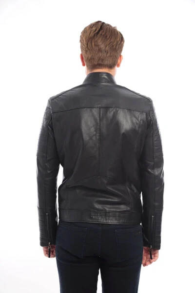 Derimont Factory Outlet Leather Goods - 5