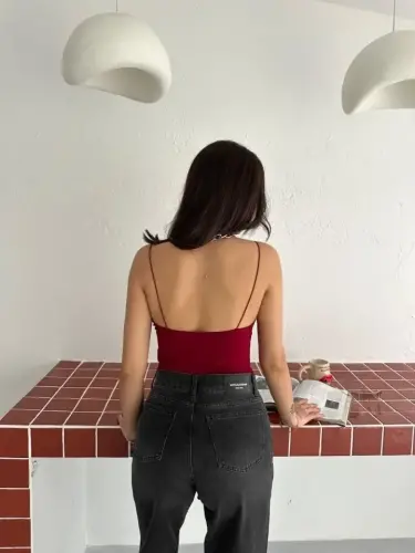 Derin Dekolte Askılı Body Sırt Dekolteli Şık Kolsuz Yazlık Bodysuit - Kırmızı - 4
