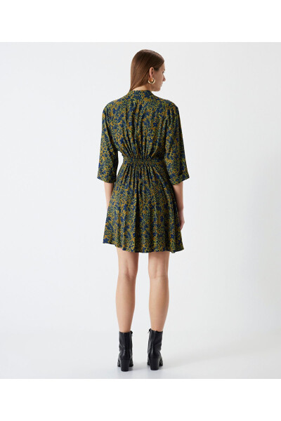 Desenli hakim yaka elbise - 6