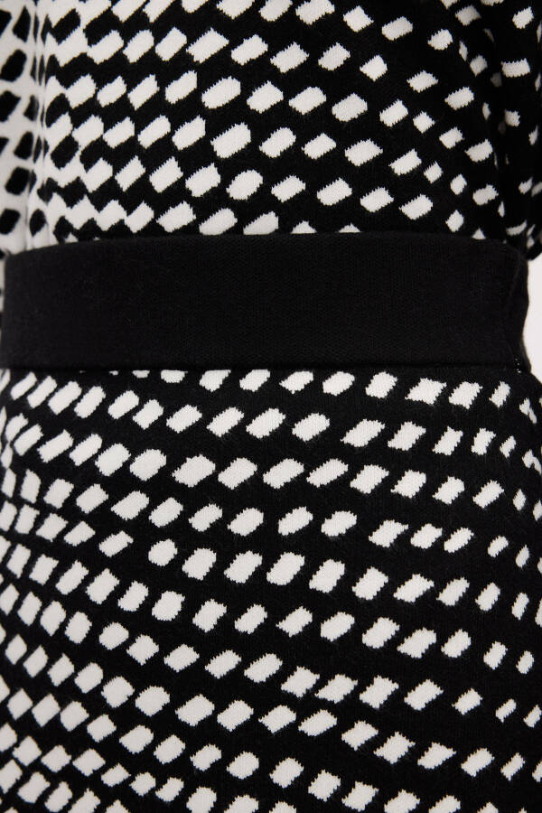 Desenli Triko Etek - 3