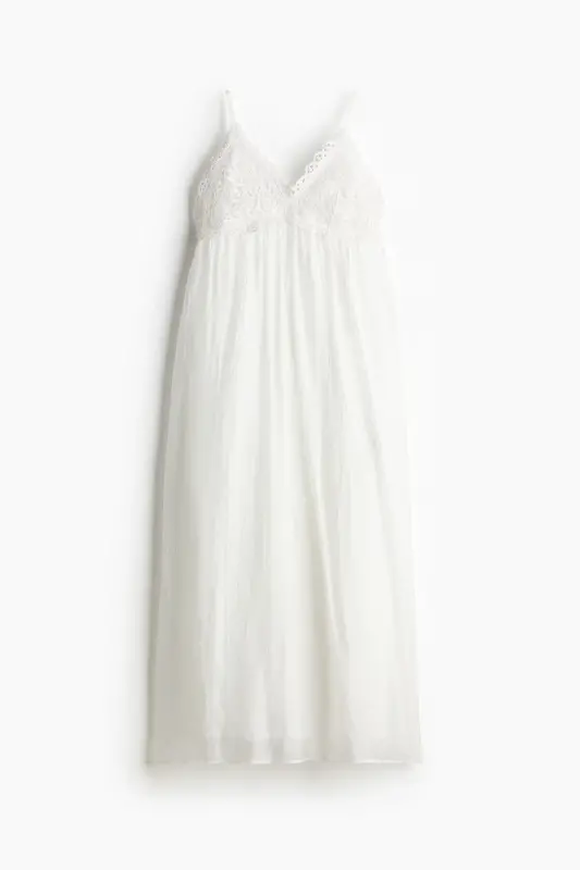 Detailed and strappy dress. - 1