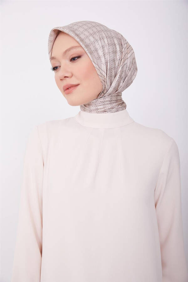 Detailed Blouse, Vanilla Color - 11