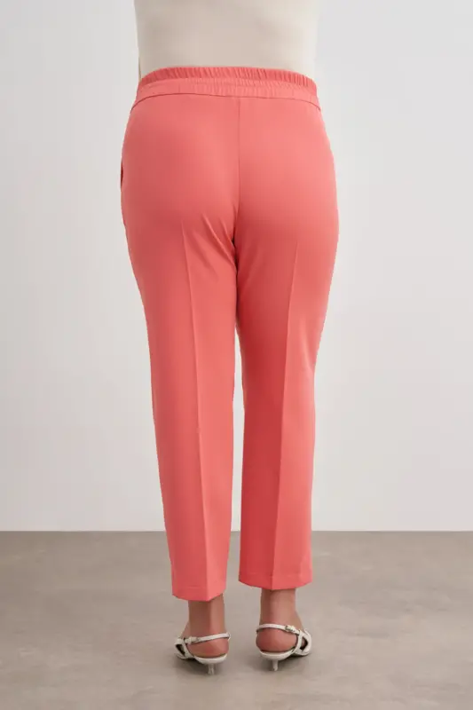 Detailed Carrot Trousers - 6