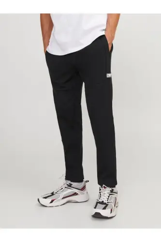 Detailed sweatpants - 1