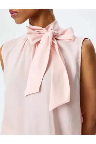 Detailed Tie High Neck Sleeveless Satin Blouse - 5