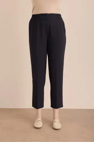 Detailed Woven Carrot Pants with Elastic Waistband - AKER (1)